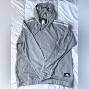 NWOT light weight pullover hoodie